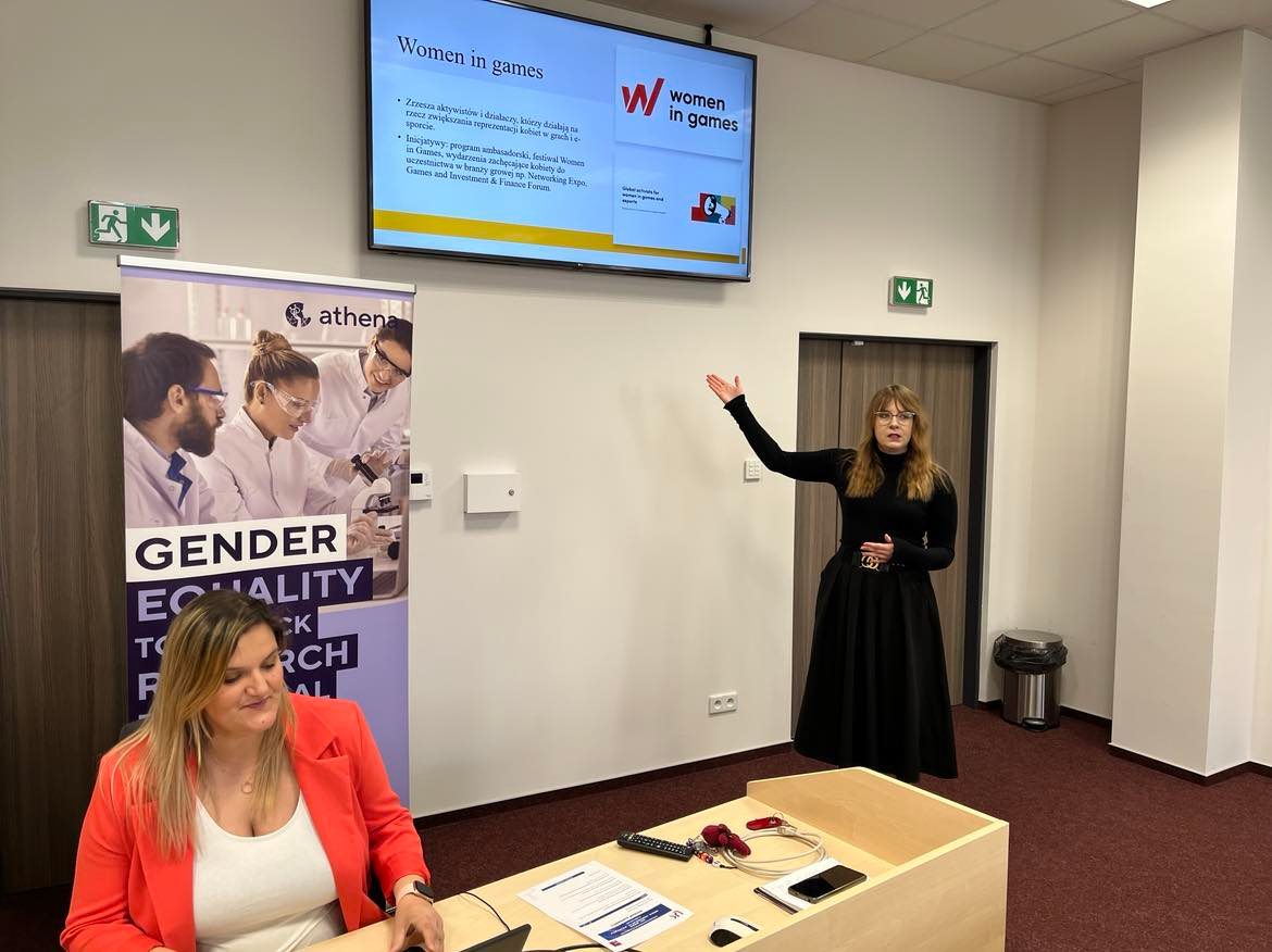 Gamers, heroines and heroes – Representations of women and men in games – Athena Project at the Video Games Conference